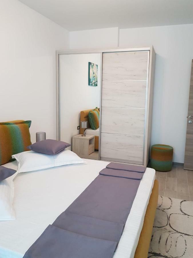 Ranya Apartments Alezzi Beach Resort Năvodari Buitenkant foto